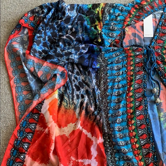 Cover up - Picture 5 of 8